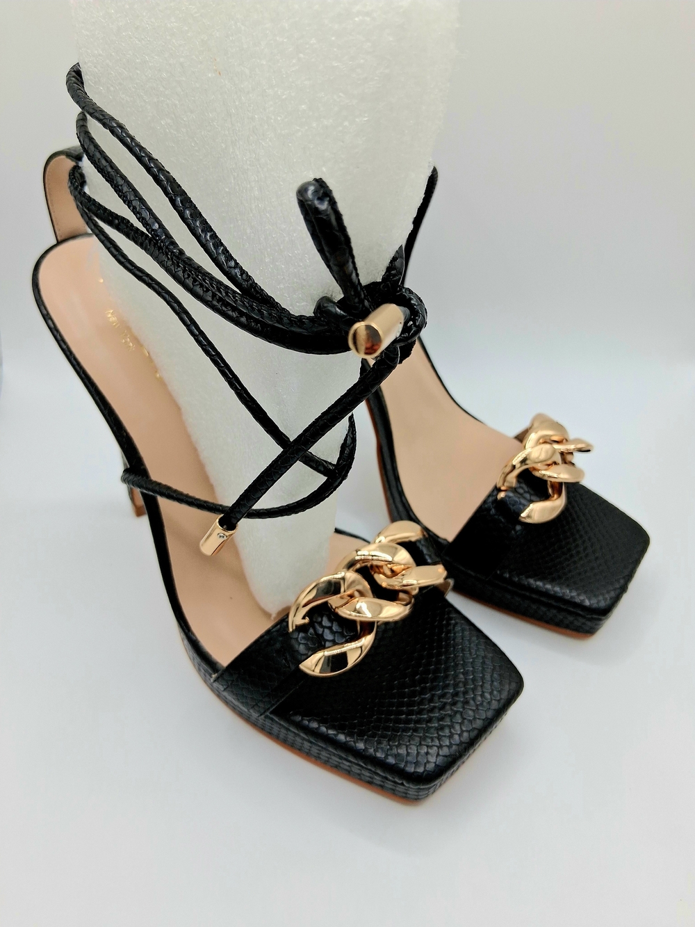 Torgeis Women’s Black Chain-Accent Lace-Up Heels 7